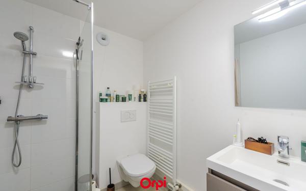 Appartement à vendre    2 pièces • 44 m2 La Rochelle