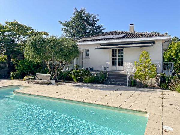 Maison Eysines 4 pièce(s) 101 m2, piscine, garage, tram