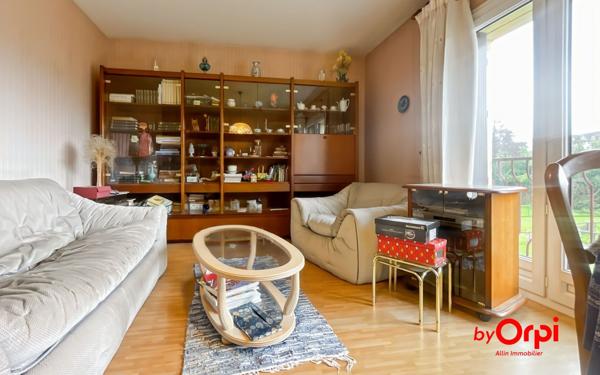 Appartement à vendre    3 pièces • 67,64 m2 Montluçon
