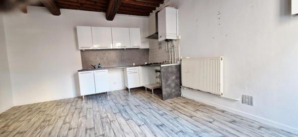 maison 2 chambres 1 bureau 26700 pierrelatte Pierrelatte (26700)