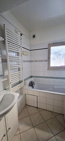 maison 2 chambres 1 bureau 26700 pierrelatte Pierrelatte (26700)