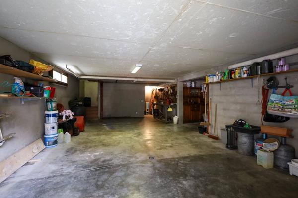 MAISON SITUEE A CHEZERY FORENS