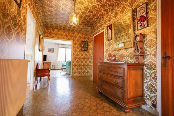 MAISON SITUEE A CHEZERY FORENS