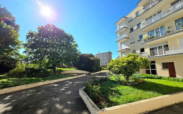 Appartement à vendre    4 pièces • 73,78 m2 Achères