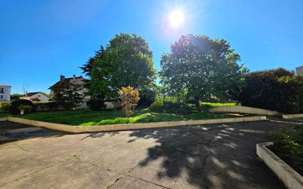 Appartement à vendre    4 pièces • 73,78 m2 Achères