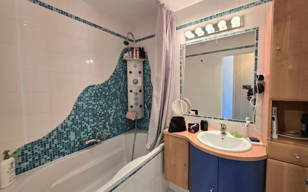 Appartement à vendre    4 pièces • 73,78 m2 Achères