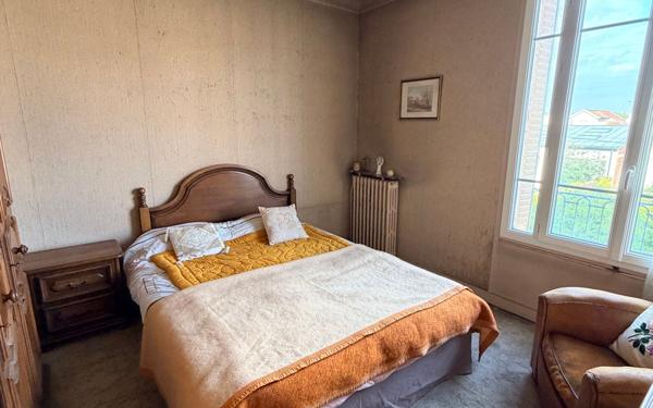 Maison à vendre    5 pièces • 104,36 m2 Joinville-le-Pont