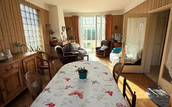 Maison à vendre    5 pièces • 104,36 m2 Joinville-le-Pont