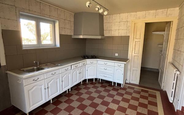 Maison à louer    6 pièces • 154,62 m2 Rocquancourt