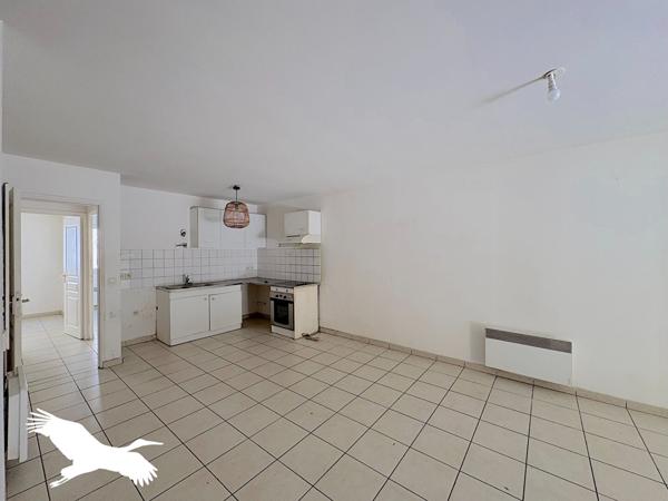 Appartement à vendre 137 000 € Marseille 10 3 p 60 m² DPE C