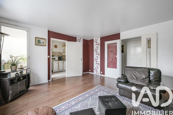 Appartement à vendre 3 pièces 68 m² Buc