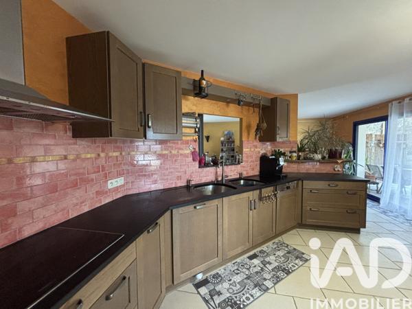 Maison à vendre 7 pièces 213 m² Louhans