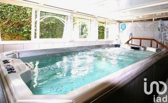 Maison 6 pièces de 190 m² à Beaugency (45190)