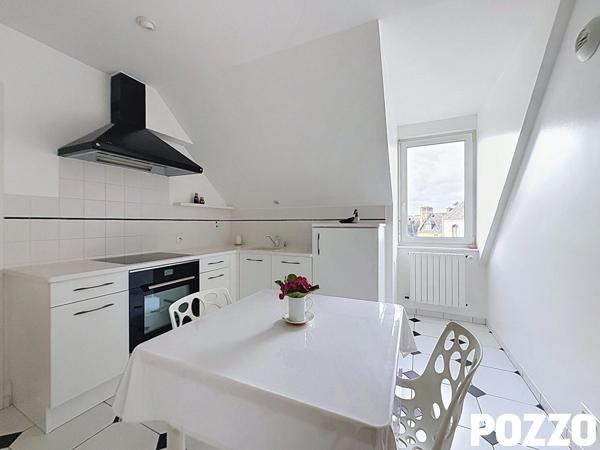 Appartement centre ville Coutances 3 pièce(s) 99 m2 vue dégagée sur parc COUTANCES