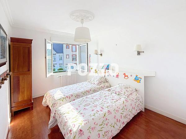 Spacieuse Maison de Ville avec Atelier, Jardin et Espace Bien-être GRANVILLE