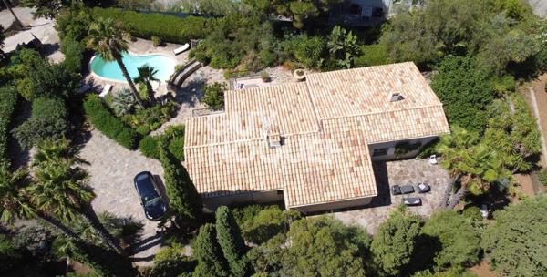 MAISON À VENDRE DE 6 PIÈCES DE 180,00 M²