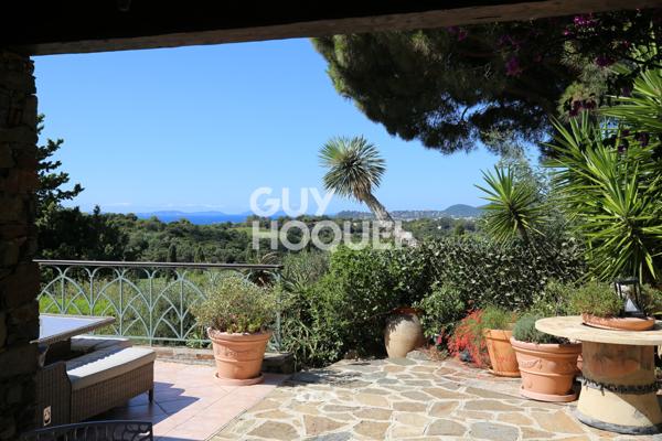 MAISON À VENDRE DE 6 PIÈCES DE 180,00 M²