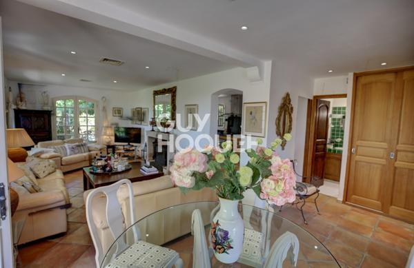 MAISON À VENDRE DE 6 PIÈCES DE 180,00 M²