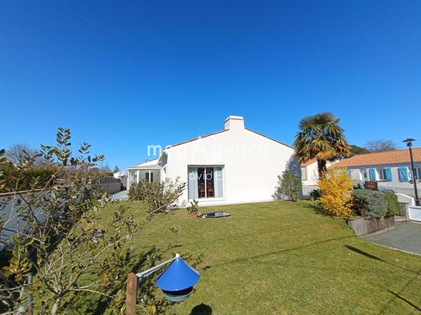Maison à AIZENAY, 85190 - 4 pièces 113m²