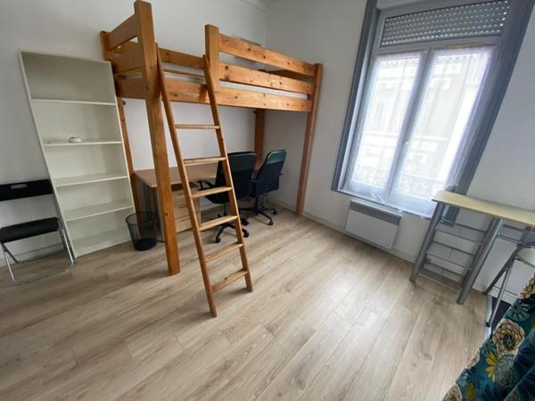 A LOUER : T1 à Lille • Rue Adolphe - LILLE-VAUBAN • 510 € CC • Réf. 710-2R