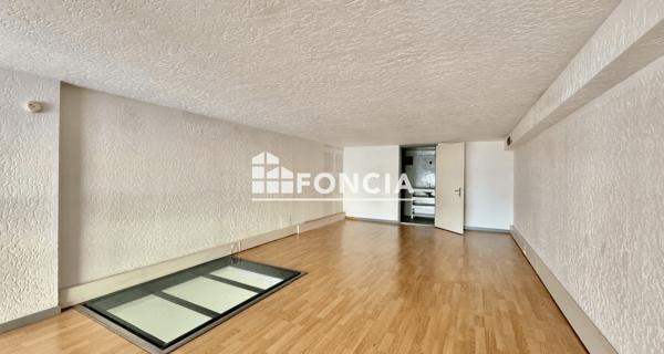 À vendre Local commercial 37.87 m² - Le Cap D'agde 34300