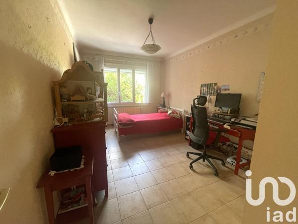 Maison à vendre 8 pièces 213 m² Alès