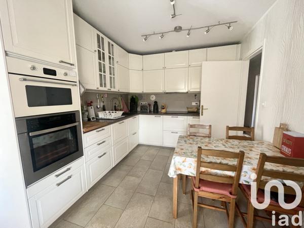 Maison à vendre 8 pièces 213 m² Alès