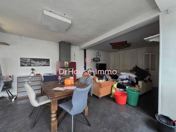 Immeuble à vendre 7 pièces de 210 m²