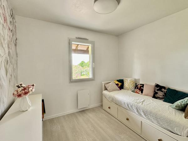 Saint-Georges-de-Pointindoux (85150) Maison 6 chambres offrant 180 m2 habitables sur 2462 m2 de terrain