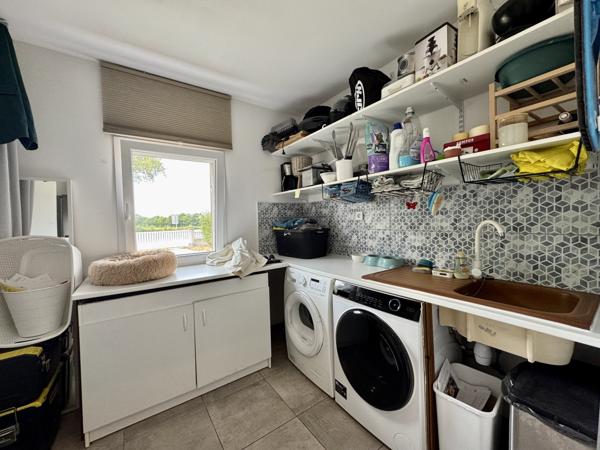 Saint-Georges-de-Pointindoux (85150) Maison 6 chambres offrant 180 m2 habitables sur 2462 m2 de terrain