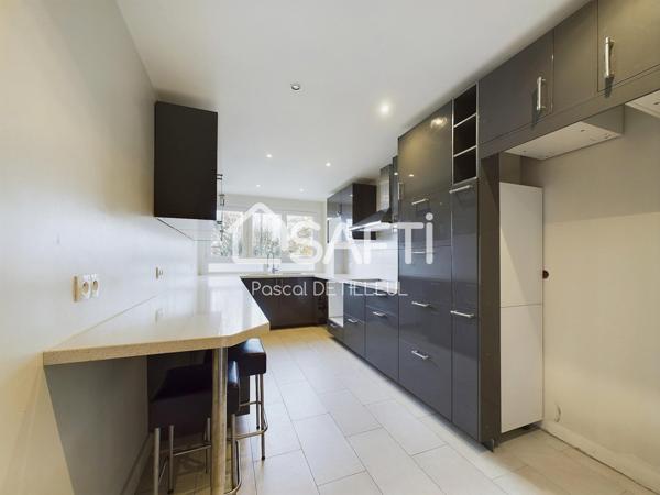 GARCHES – Buzenval appartement 4 pièces 100m2