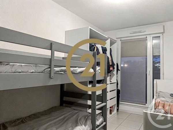 Appartement F3 à vendre  3 pièces - 66,54 m2 DECINES CHARPIEU - 69