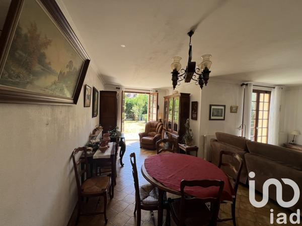 Maison traditionnelle 5 pièces de 80 m² à Saintry-sur-Seine (91250)