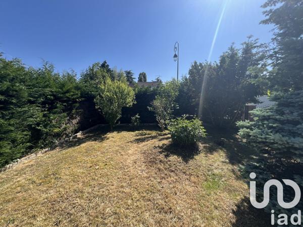 Maison traditionnelle 5 pièces de 80 m² à Saintry-sur-Seine (91250)