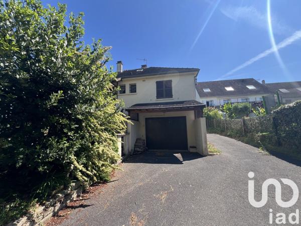 Maison traditionnelle 5 pièces de 80 m² à Saintry-sur-Seine (91250)