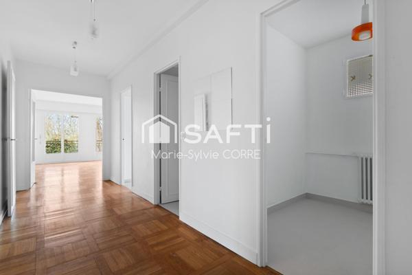 CENTRE de Saint-Germain -en Laye, au calme, appartement FAMILIAL de 131m²