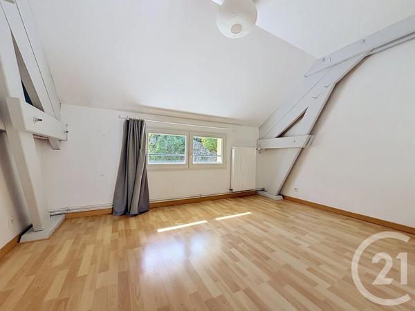 Maison à vendre  5 pièces - 105 m 2   GUERET  - 23