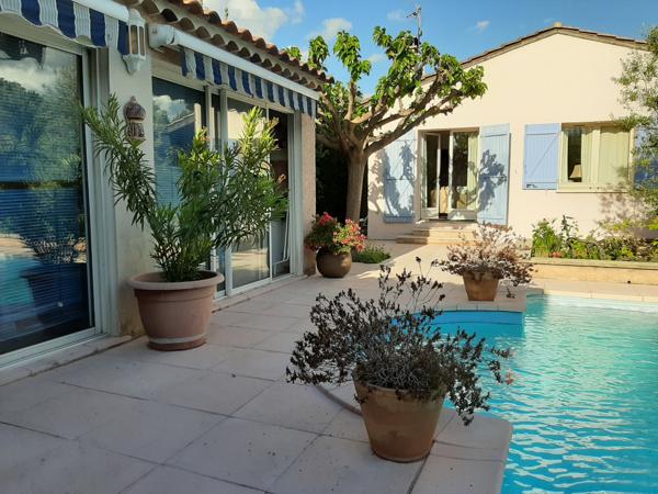 Saint-Rémy-de-Provence (13210) SAINT-REMY-DE-PCE (13210) - MAISON DE PLAIN-PIED AVEC JARDIN ET PISCINE