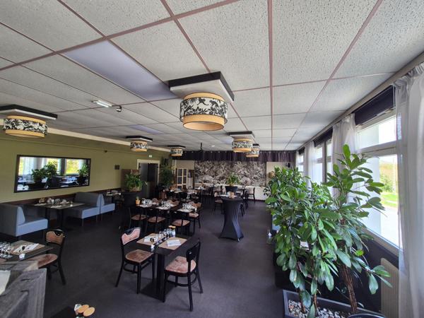 Restaurant- Bar 704m² et fond de commerce
