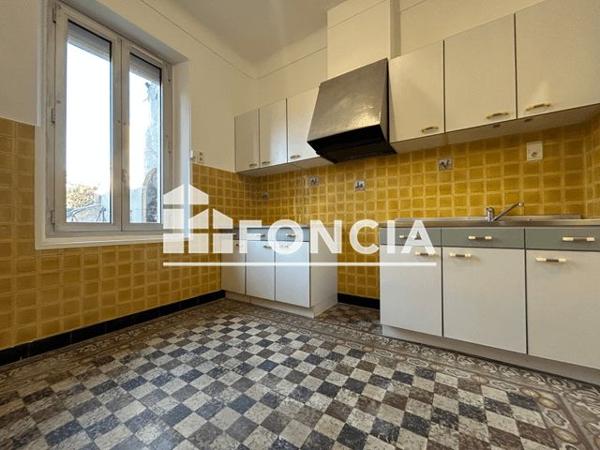 Location Appartement 3 pièces 80 m² - 19 AVENUE DI LORTO Martigues 13500