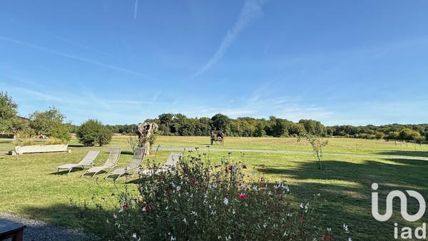 Maison à vendre 15 pièces 477 m² La Croix-en-Touraine