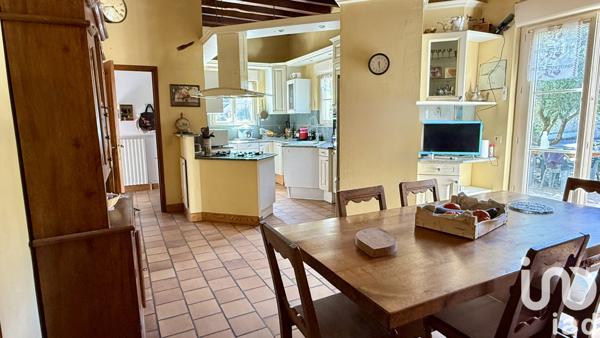 Maison à vendre 15 pièces 477 m² La Croix-en-Touraine