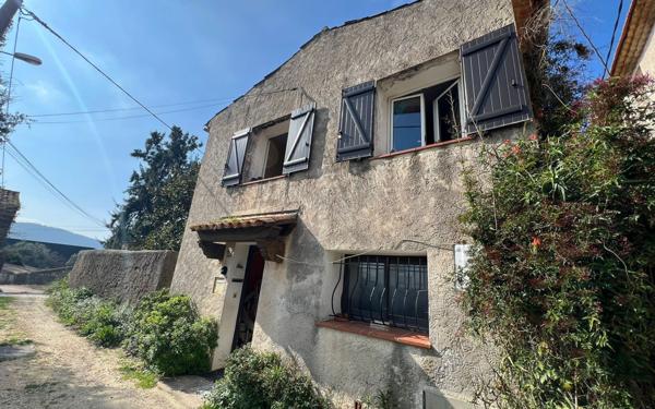 Maison à vendre    4 pièces • 89,92 m2 Hyères