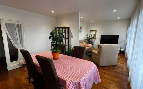 Appartement à vendre    4 pièces •  Nogent-le-Rotrou