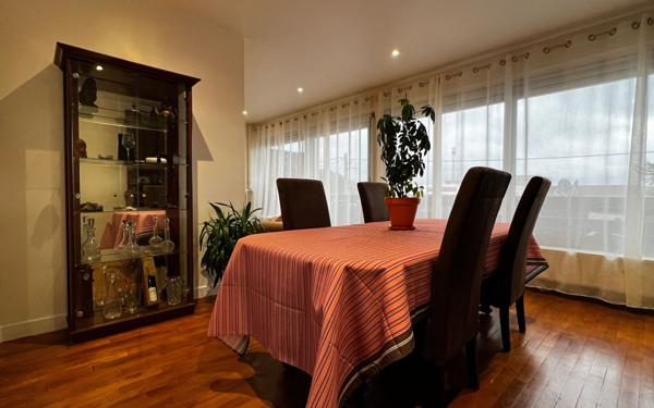 Appartement à vendre    4 pièces •  Nogent-le-Rotrou