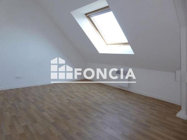 Location Maison 5 pièces 73.3 m² - 7 RUE DES PEUPLIERS Saint Jean Sur Mayenne 53240