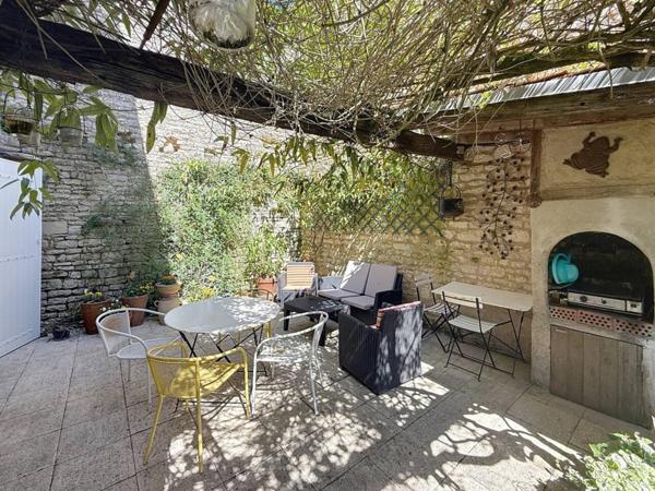 Maison à vendre 9 pièces de 279 m²