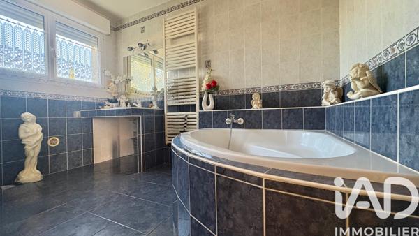 Maison à vendre 5 pièces 130 m² Saleilles