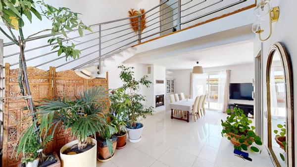 Maison 5 pièces 145 m2