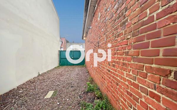 Maison à vendre    2 pièces •  Achicourt